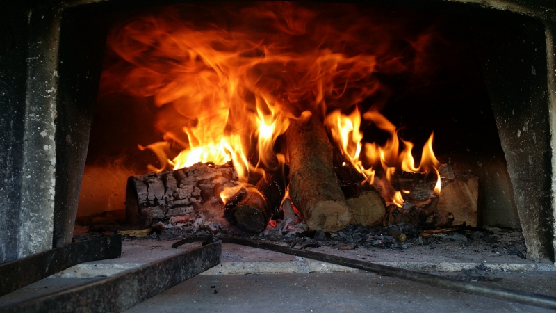 pizzeria-LE BOURGUET-min_wood-fired-oven-1960099